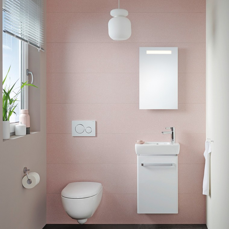 Kleine gastenbadkamer met Renova Compact handwasbak en hang-wc Kleine gastenbadkamer met Renova Compact handwasbak en hang-wc