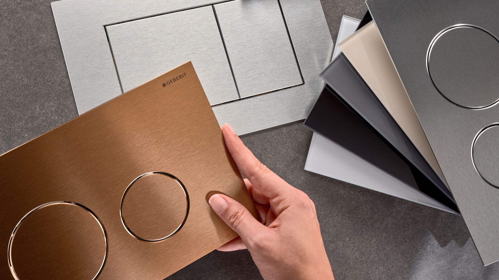 Plaques de commande Geberit Sigma40 avec différentes surfaces et formes de touches Plaques de commande Geberit Sigma40 avec différentes surfaces et formes de touches