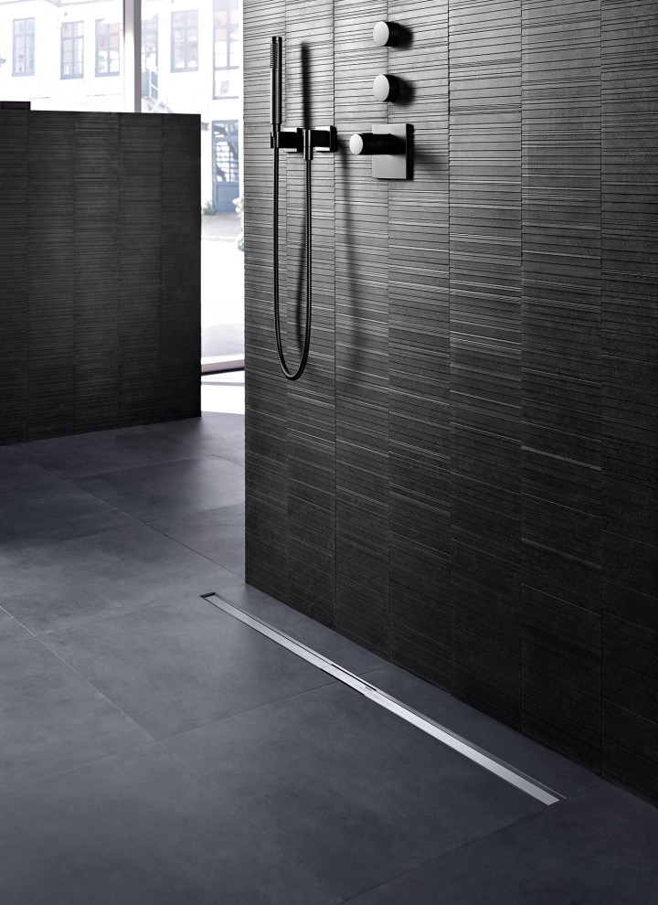 Douche de plain-pied avec caniveau de douche Geberit CleanLine