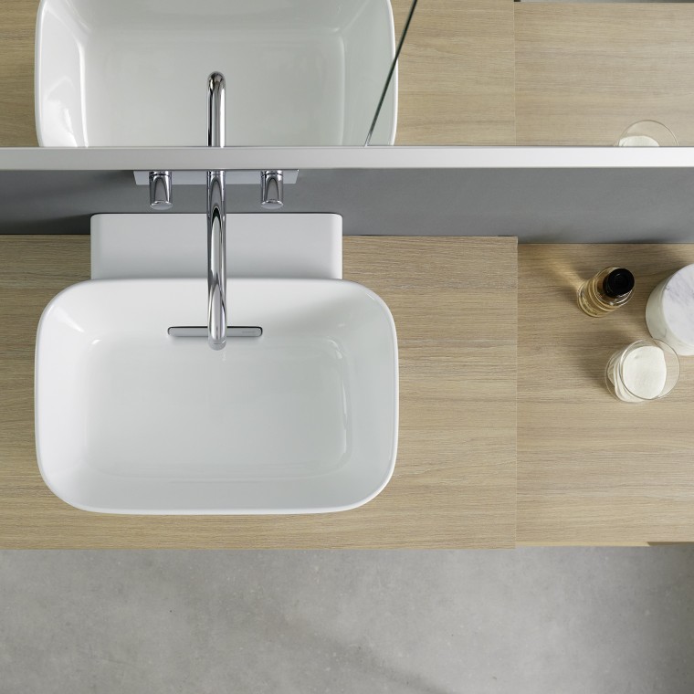 Geberit ONE opzetwastafel in afgeronde vorm Geberit ONE opzetwastafel in afgeronde vorm