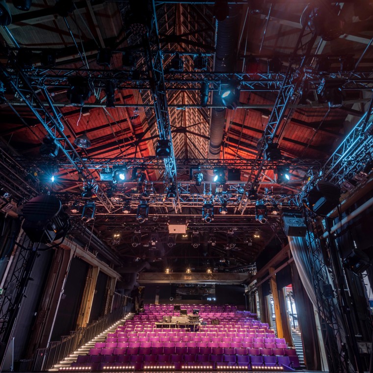Het Finse Nationale Theater is een van de eerste huurders (© Kansallis Teatteri) Het Finse Nationale Theater is een van de eerste huurders (© Kansallis Teatteri)