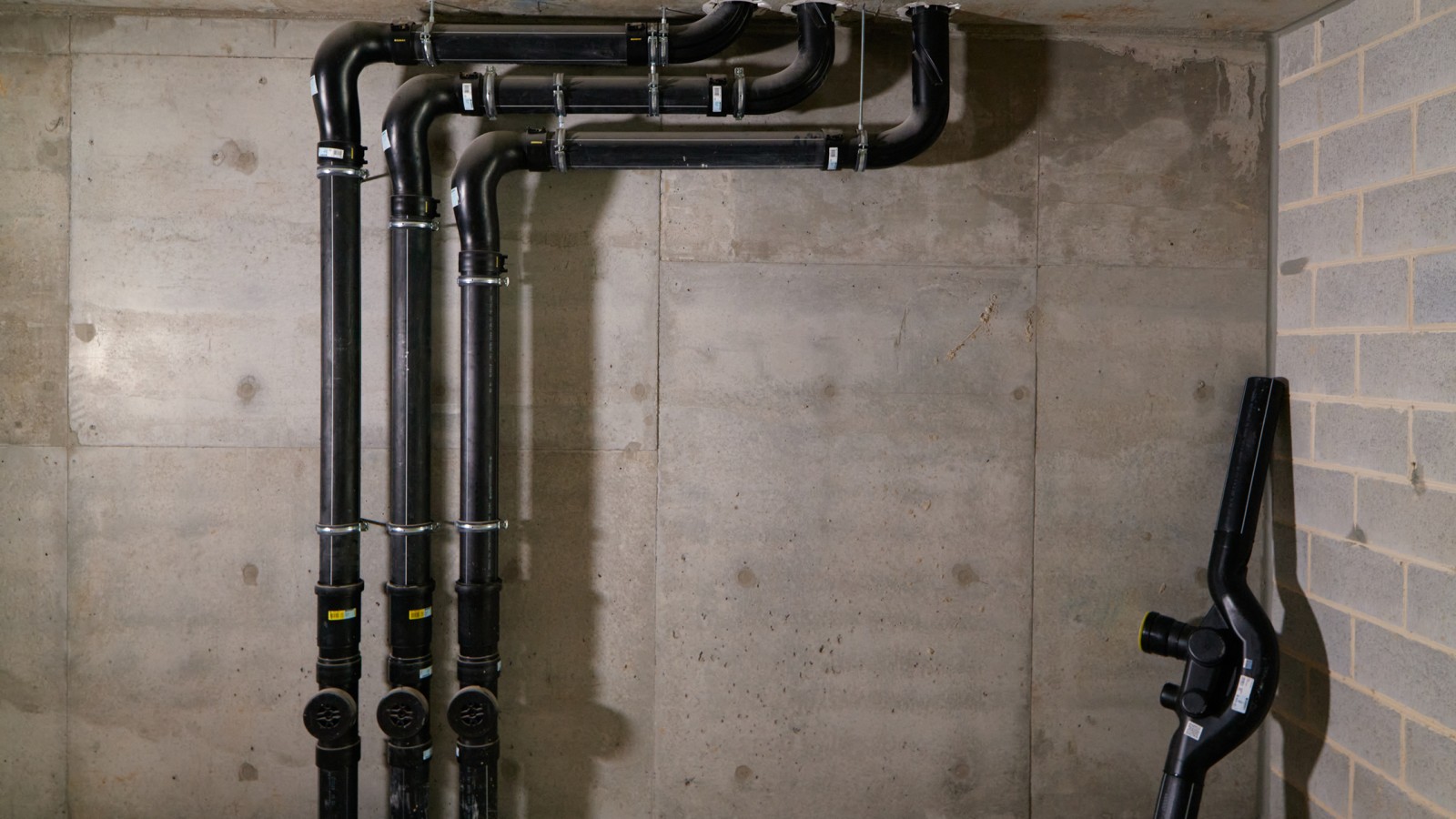 De afvoer van het gebouw met SuperTube zorgde voor een aanzienlijke toename van leefruimte (© Michael Curwood & Adam Powell) De afvoer van het gebouw met SuperTube zorgde voor een aanzienlijke toename van leefruimte (© Michael Curwood & Adam Powell)