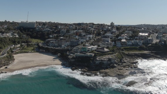 Uitzicht op het Tamarama House aan de kust van Sydney, Australië (© Geberit)