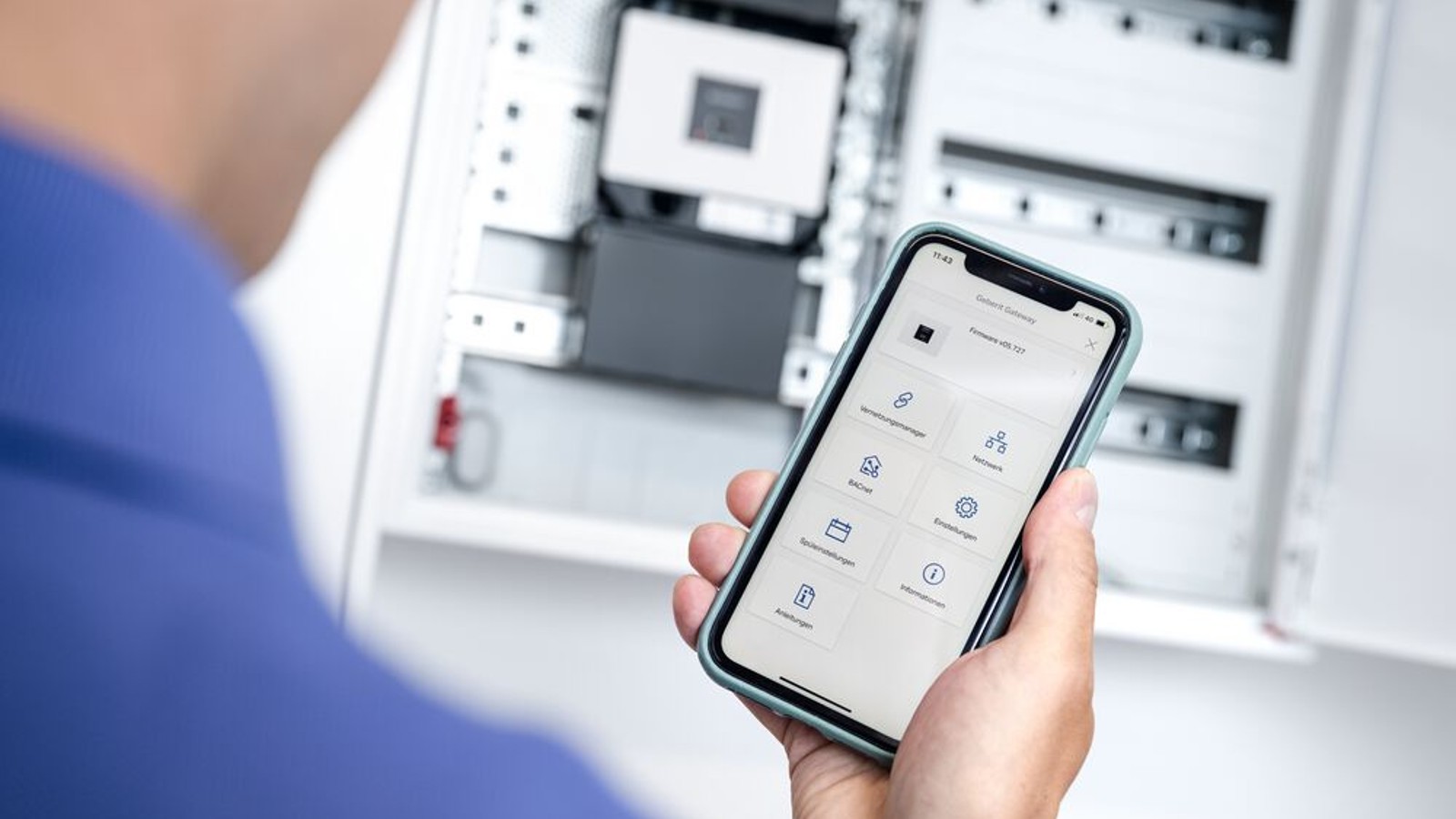 Bediening van alle hygiënespoelingen met de Geberit Control app aan de Geberit Gateway