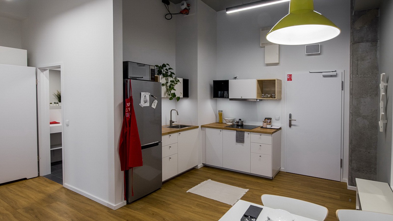 LivinnX propose des unités résidentielles pour particuliers, mais aussi des appartements partagés pour quatre personnes maximum (© Jaroslaw Kakal/Geberit) LivinnX propose des unités résidentielles pour particuliers, mais aussi des appartements partagés pour quatre personnes maximum (© Jaroslaw Kakal/Geberit)