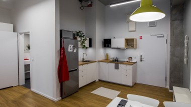 LivinnX propose des unités résidentielles pour particuliers, mais aussi des appartements partagés pour quatre personnes maximum (© Jaroslaw Kakal/Geberit)
