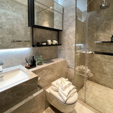 Les salles de bains sont luxueuses (© Guocoland Limited)