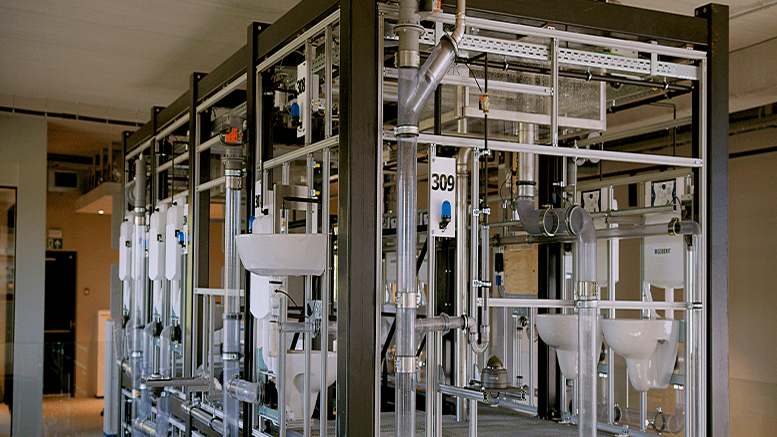 Geberit hydraulische toren te Meise Geberit hydraulische toren te Meise