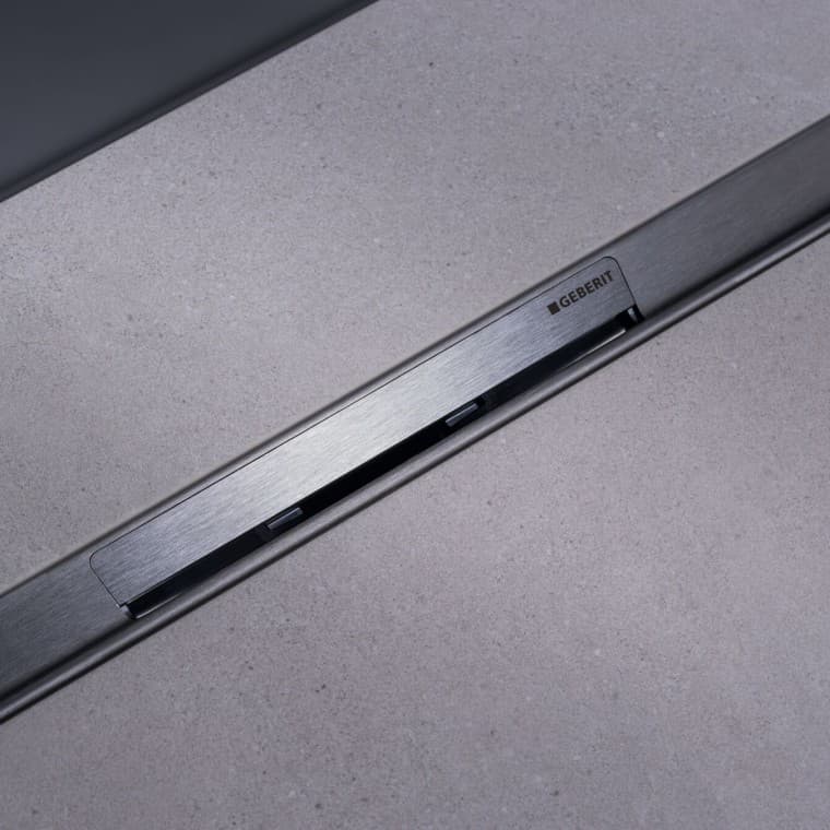 Geberit CleanLine50 in zwart chroom Geberit CleanLine50 in zwart chroom