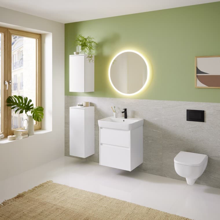 Salle de bains équipée de produits de la collection Geberit Renova Salle de bains équipée de produits de la collection Geberit Renova