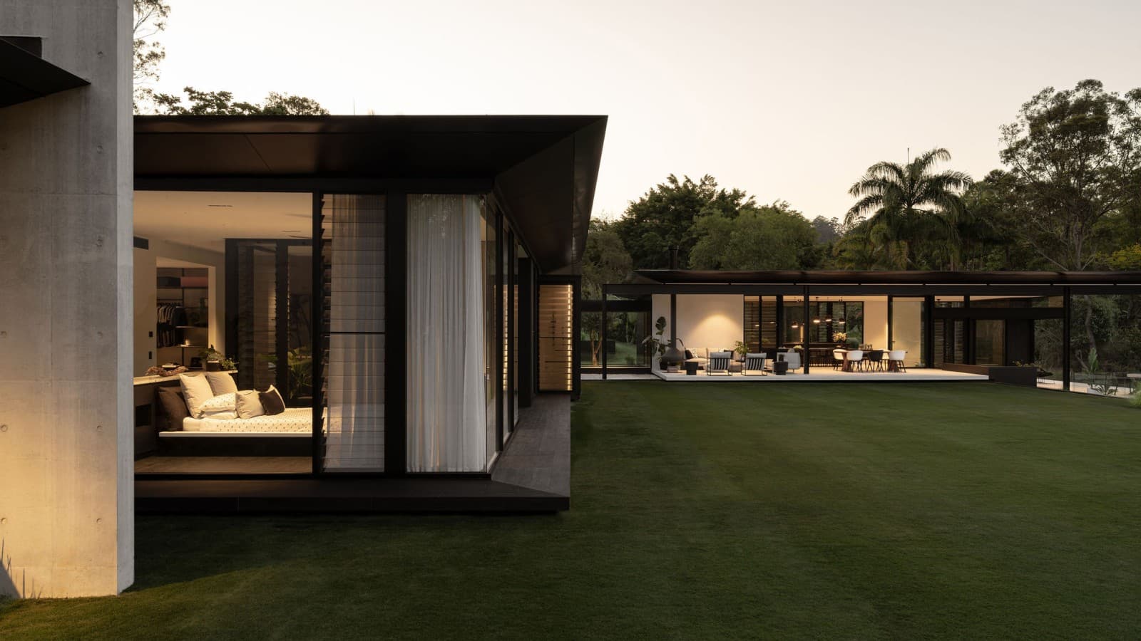 Pour Sarah Waller, l’architecture ne consiste pas seulement à créer des espaces : il s’agit de façonner la vie qui s’y déroule (© Alyne Media) Pour Sarah Waller, l’architecture ne consiste pas seulement à créer des espaces : il s’agit de façonner la vie qui s’y déroule (© Alyne Media)