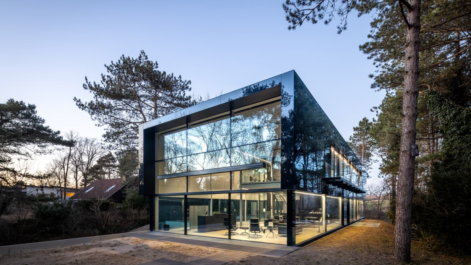 La Villa Meijendel de l’architecte Jan Pesman (© Lucas van der Wee) La Villa Meijendel de l’architecte Jan Pesman (© Lucas van der Wee)