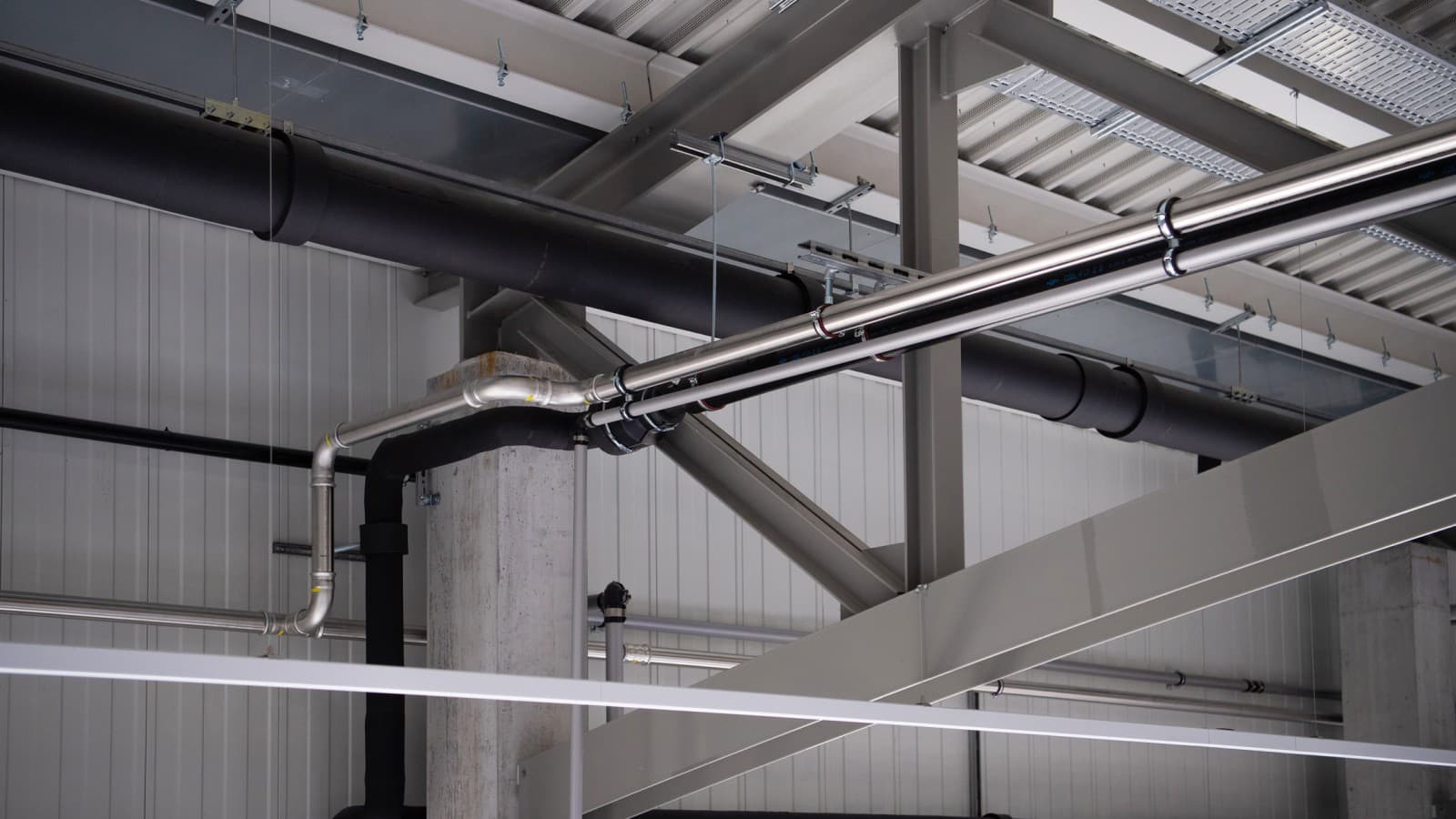 Geberit Mapress Acier Inoxydable pour différents fluides tels que le gaz, l'air comprimé et le refroidissement Geberit Mapress Acier Inoxydable pour différents fluides tels que le gaz, l'air comprimé et le refroidissement