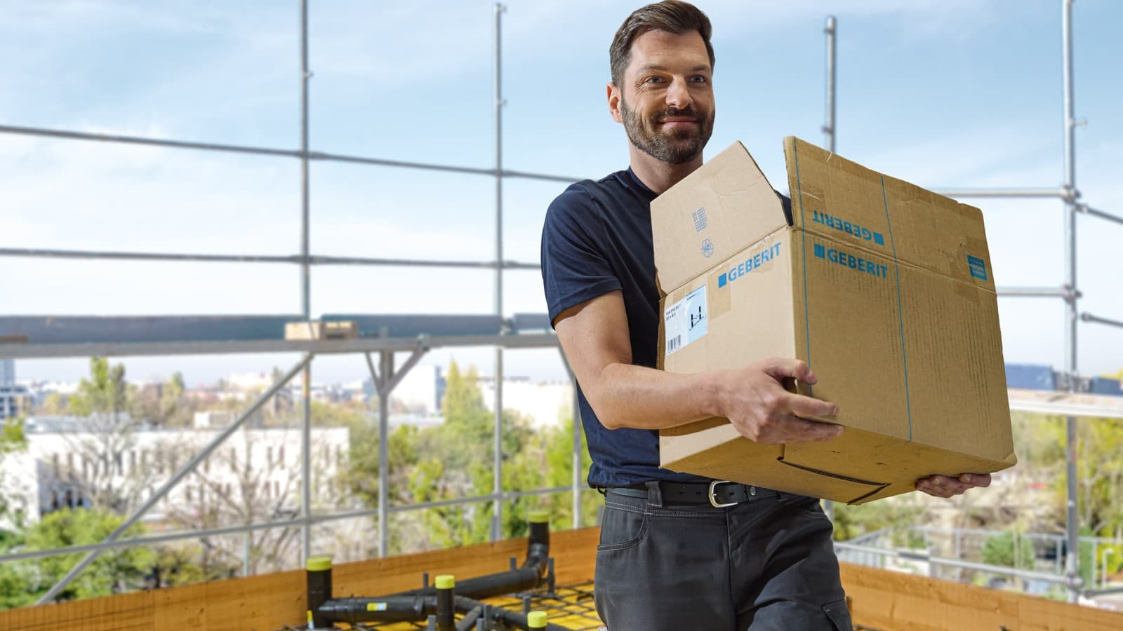 De Geberit montagebeugel is eenvoudiger te transporteren De Geberit montagebeugel is eenvoudiger te transporteren